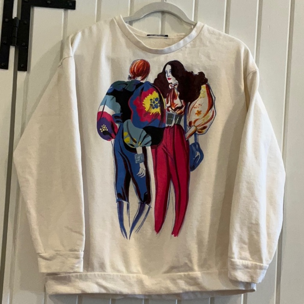 Zara Graphic White Sweatshirt